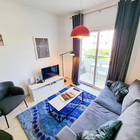 Seaside Heaven With Pool Apartment *