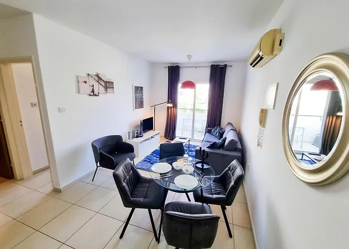 Apartamento Seaside Heaven With Pool *