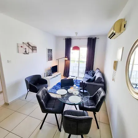 Lägenhet Seaside Heaven With Pool *